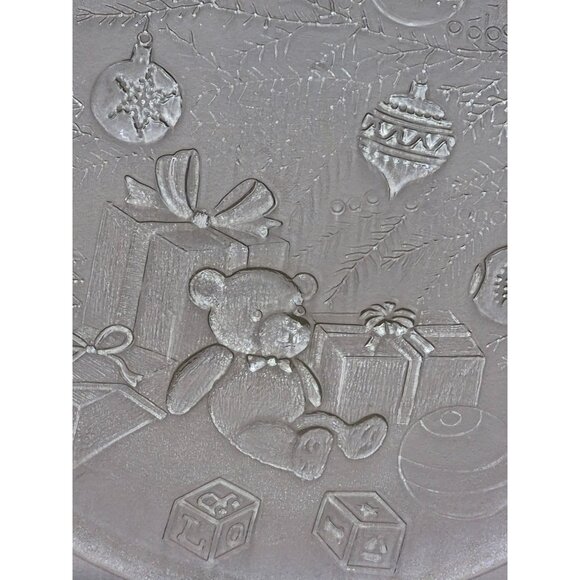 Oval Christmas Glass Platter with Teddy Bear & Gifts Design 13" - Picture 3 of 6